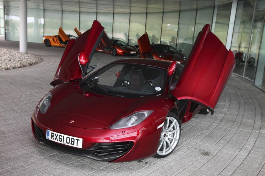  McLaren MP4-12C 2012 года  (фото 48 из 129)